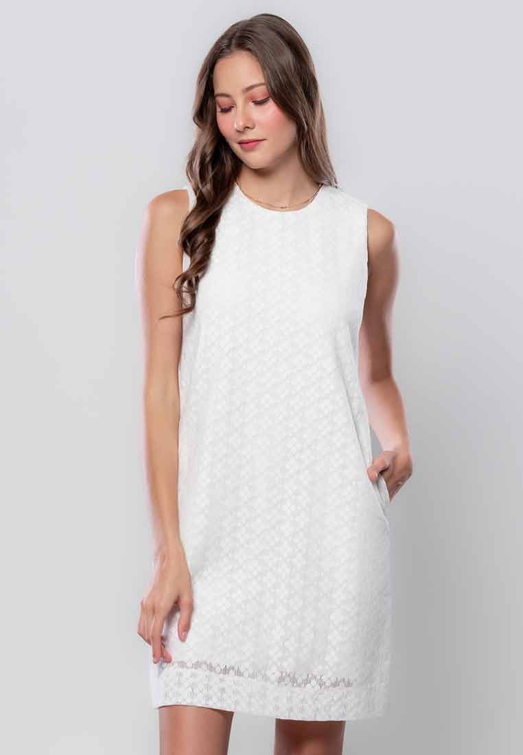 Soreille Sleeveless Lace Dress with Rounded Neckline