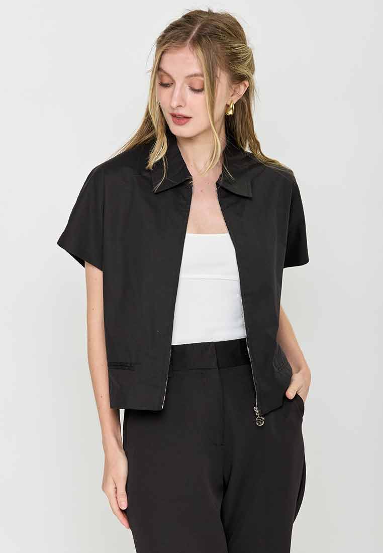 Elyse Extended Sleeve Collared Top with Front Zipper Opening