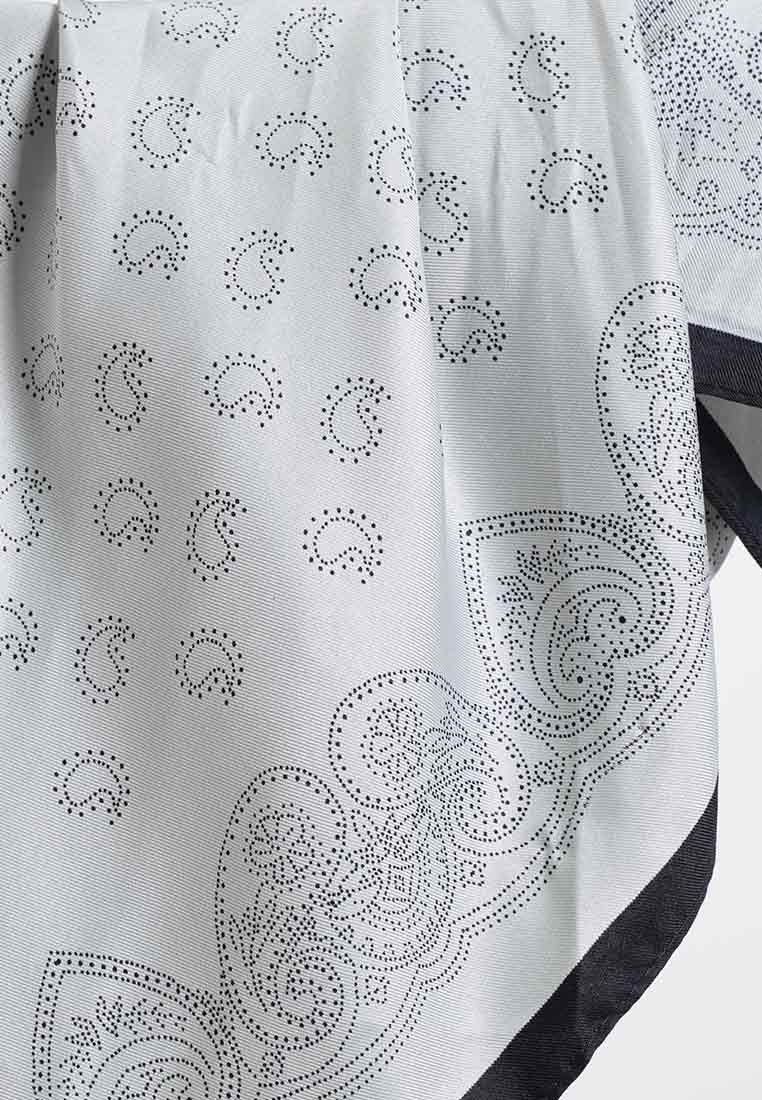 Paisley Print Triangle Scarf