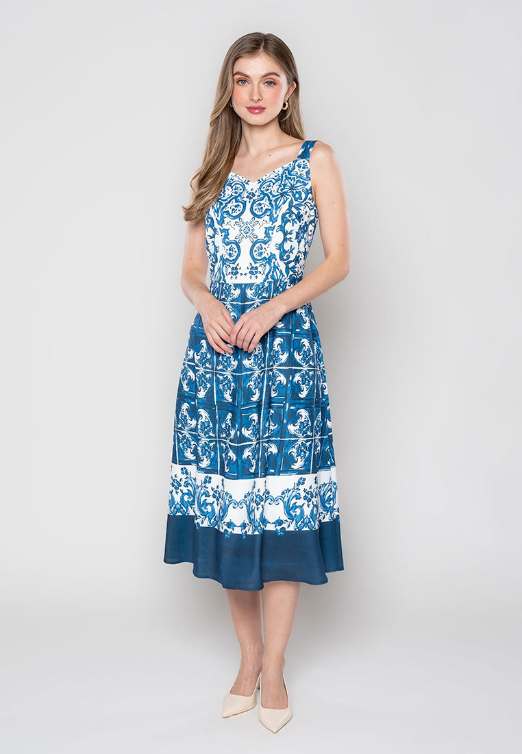Remmhie Sleeveless Dress in Damask Print