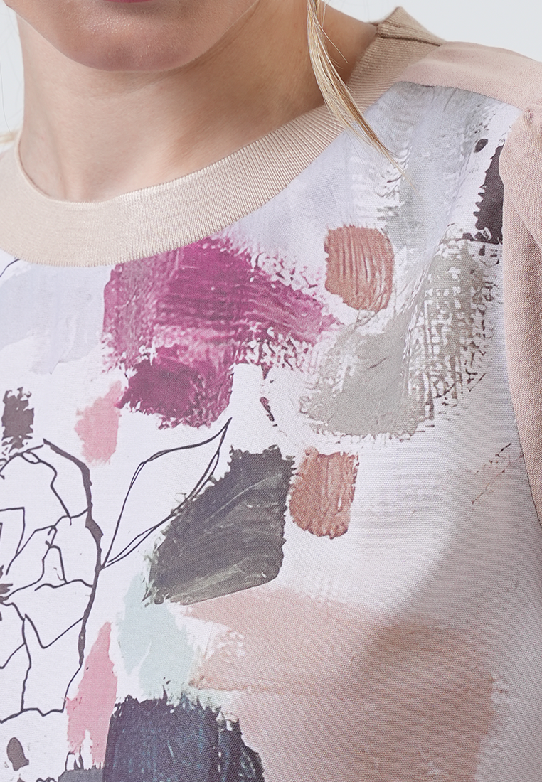 Miranda Vibrant Painterly Bloom Top