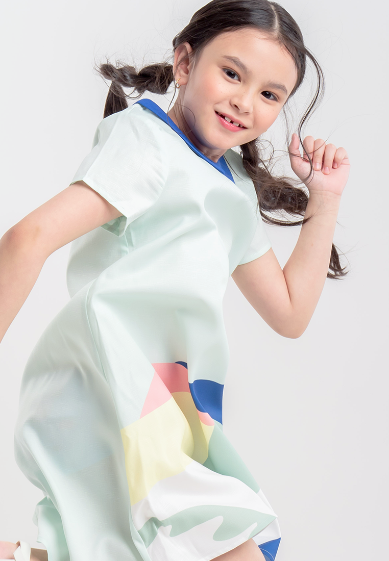 Treehouse Kids Tianna Collared Dress in Graphic Print