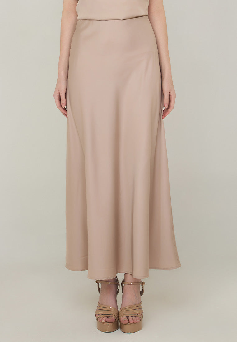 Jianna A-Line Maxi Skirt in Satin Fabric