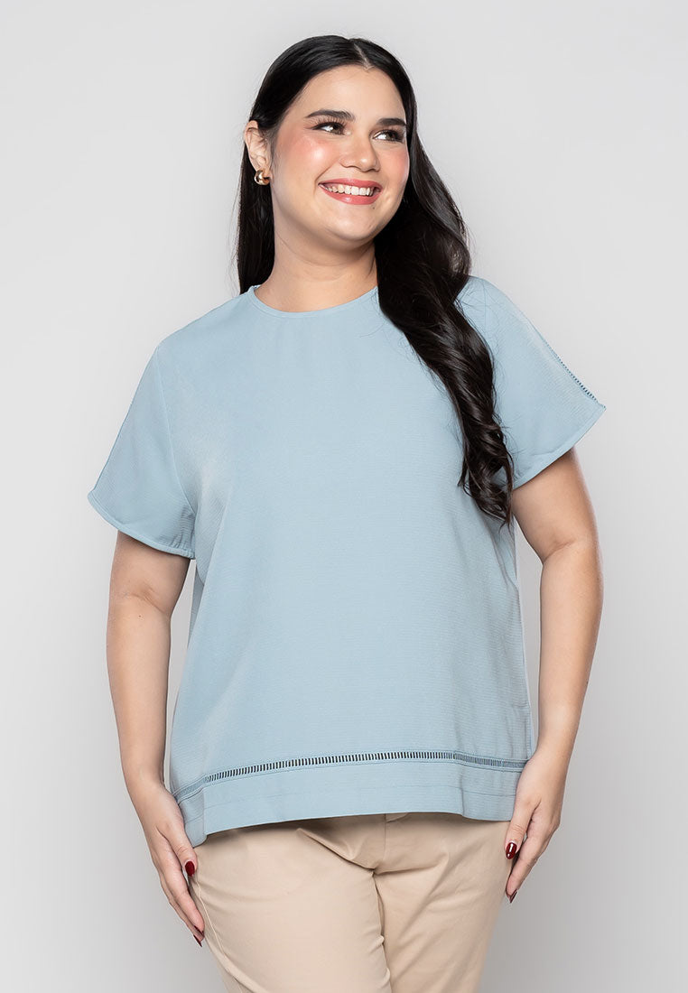 Milly Plus Size Estell Short Sleeve Top with Lace Trimming