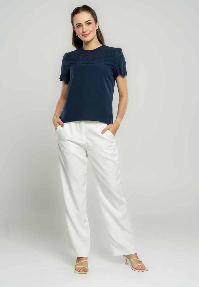Tessa Basic Short Sleeves Top with Eyelet Detail
