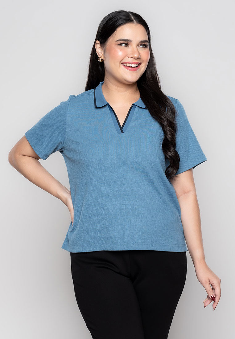 Milly Plus Size Keinyatta Collared Top in Knitted Fabric