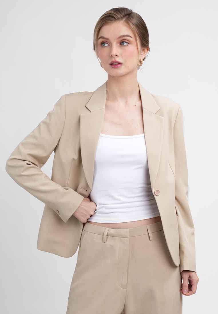 Eirene One-Button Workwear Blazer with Curved Hem