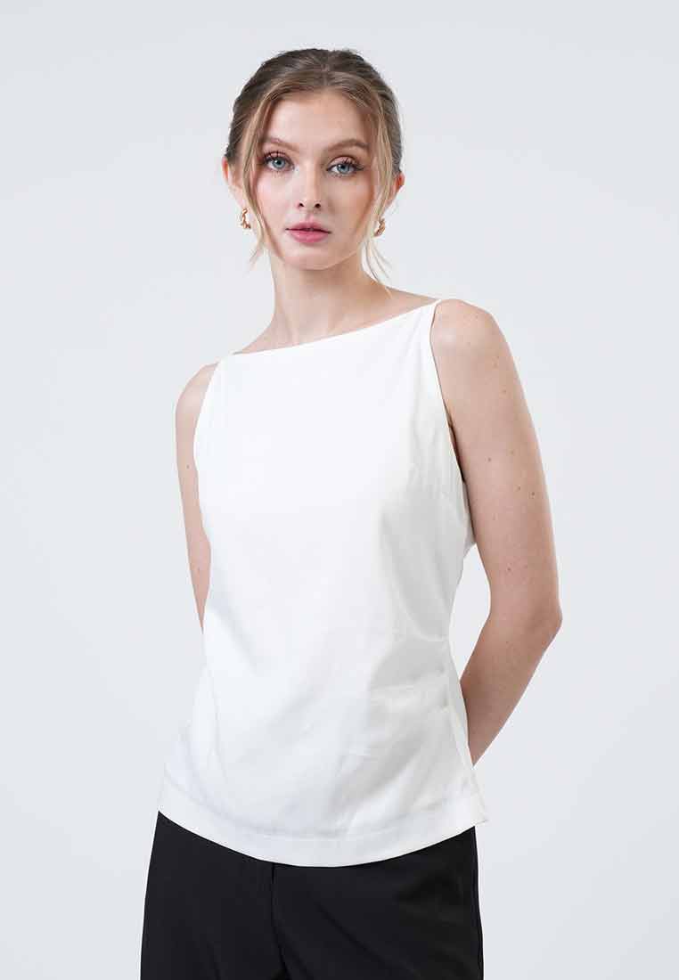 Alyssa Scalloped Sleeveless Top