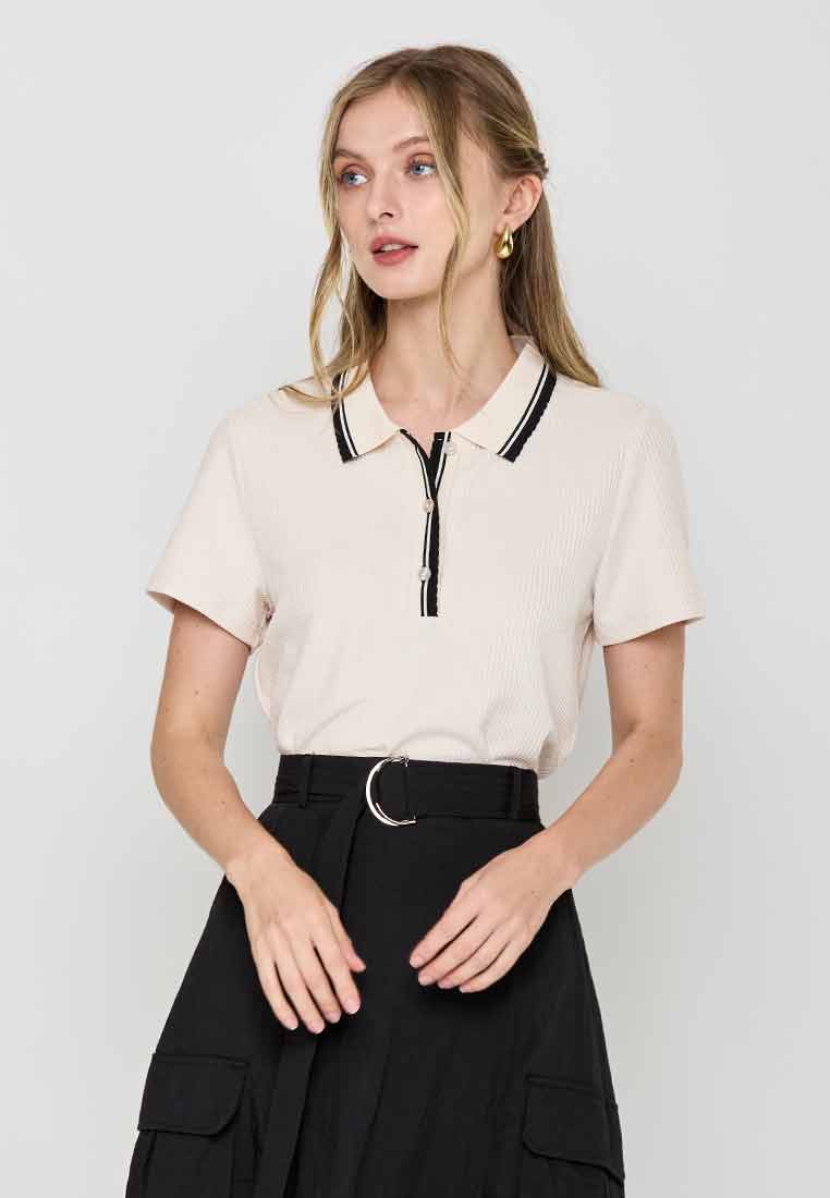 Rowny Collared Knit Top with Button Front Opening
