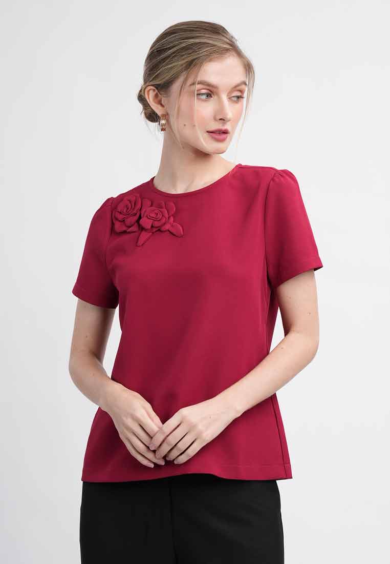 Andie Short Sleeve Floral Appliqué Top