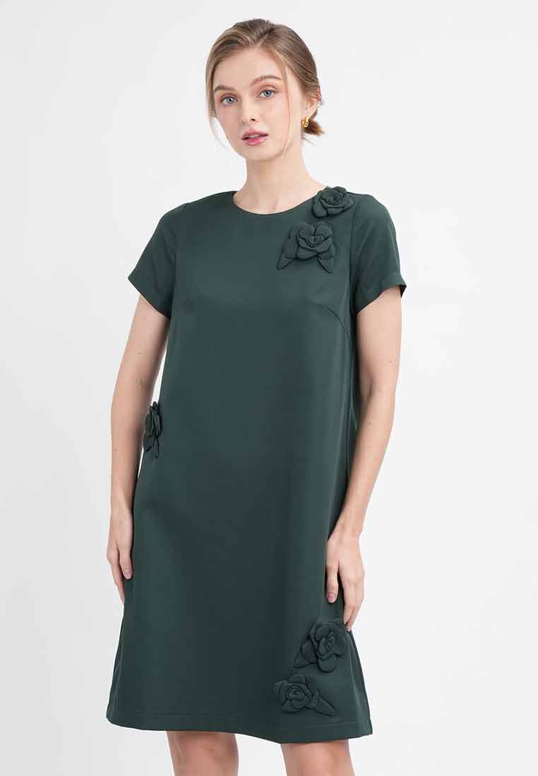 Cielo 3D Short Sleeved Floral Shift Dress