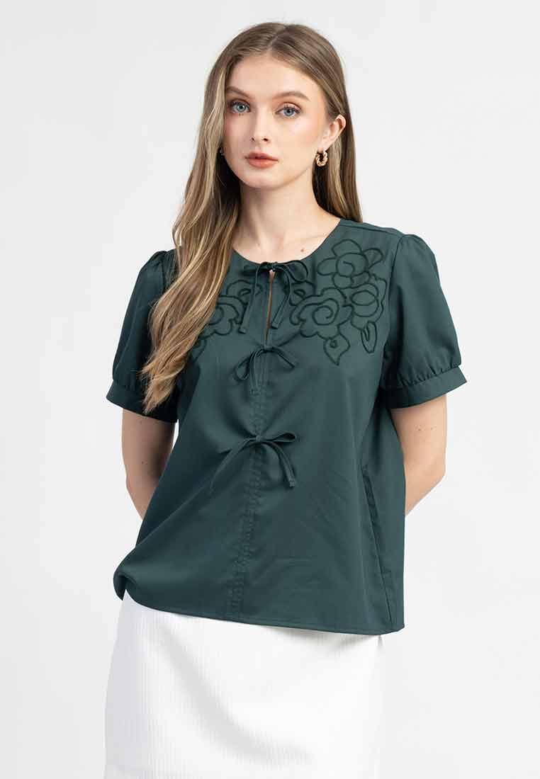 Elia Bow Front Top with Puff Short Sleeves
