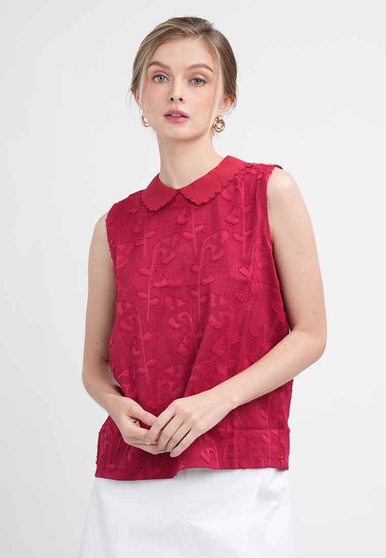 Clara Sleeveless Scalloped Collar Blouse