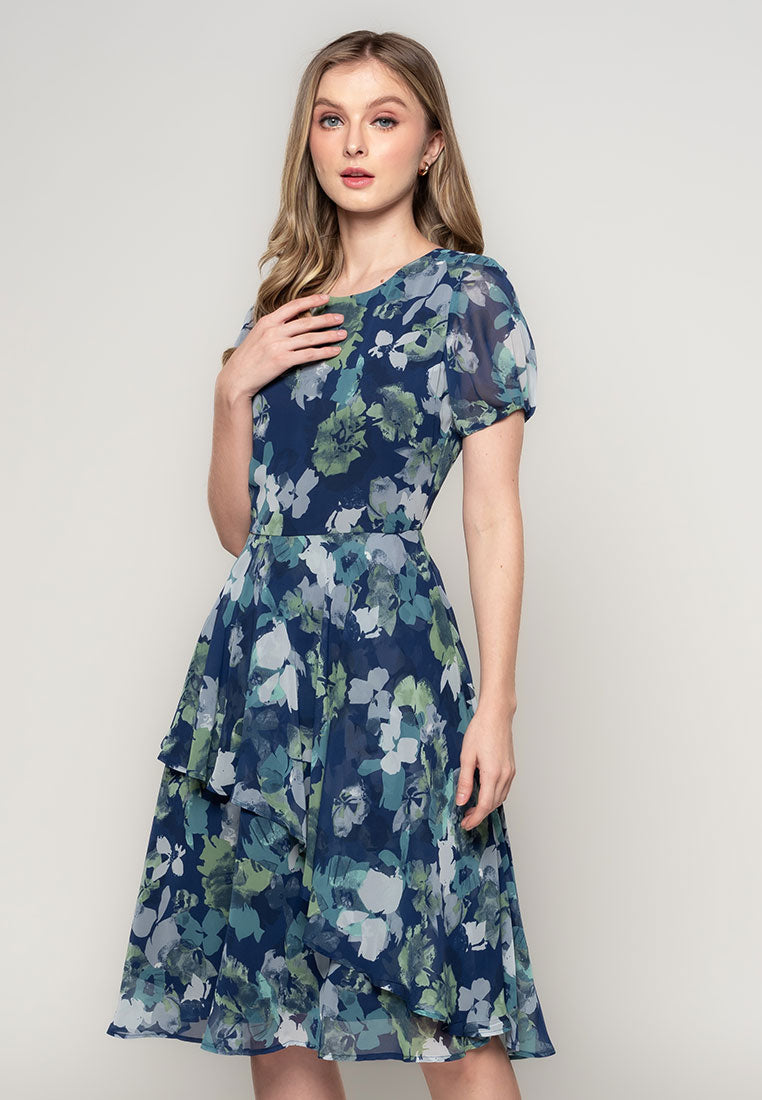 Scarllet Tiered  Dress in Floral Print