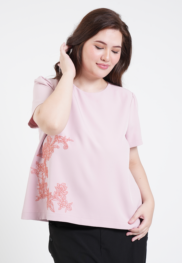 Milly Plus Size Camilla Floral Embroidered Short Sleeve Top