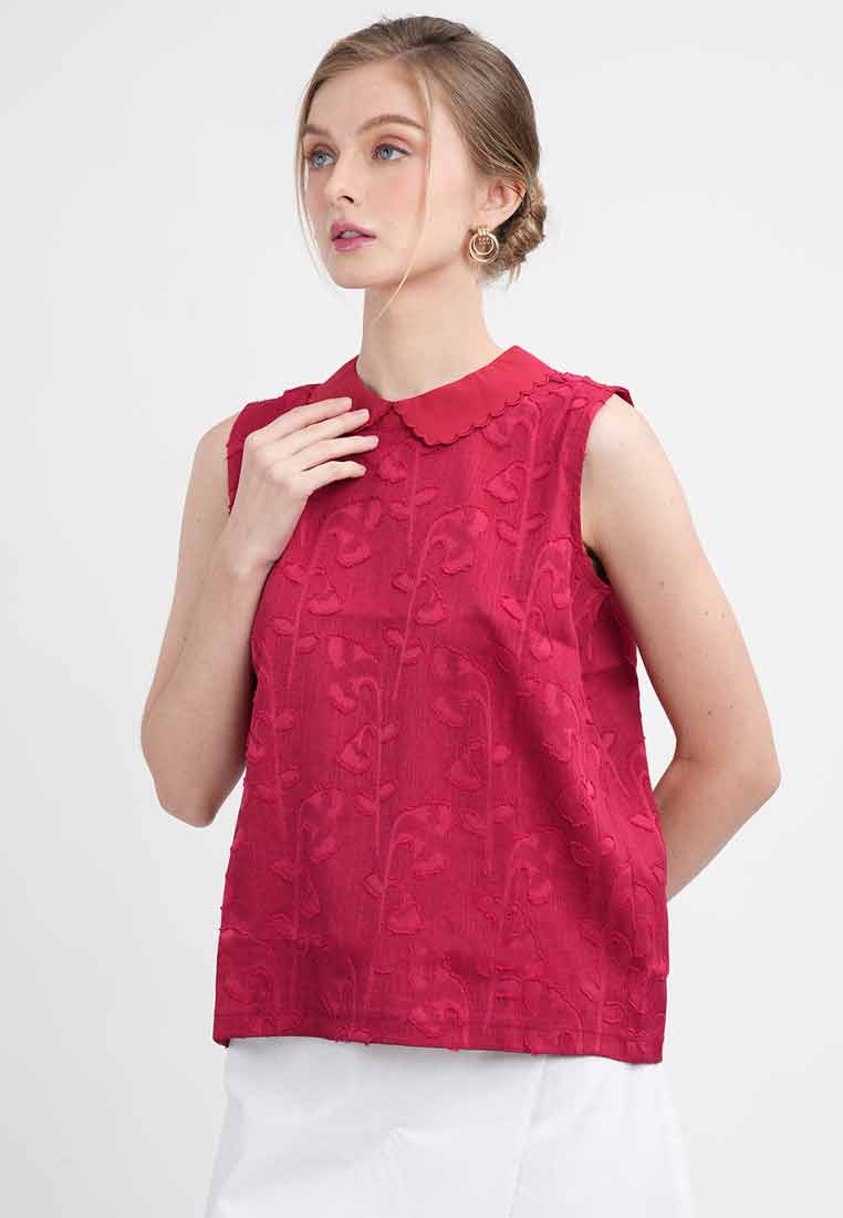 Clara Sleeveless Scalloped Collar Blouse