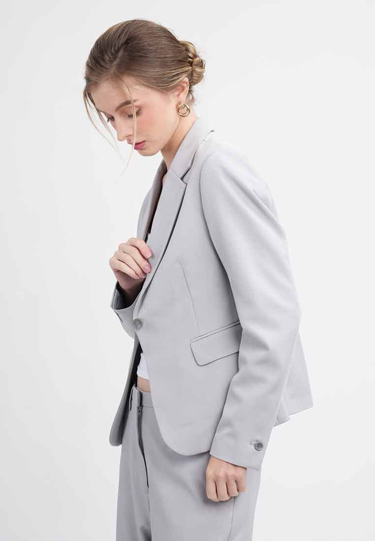 Eirene One-Button Workwear Blazer with Curved Hem