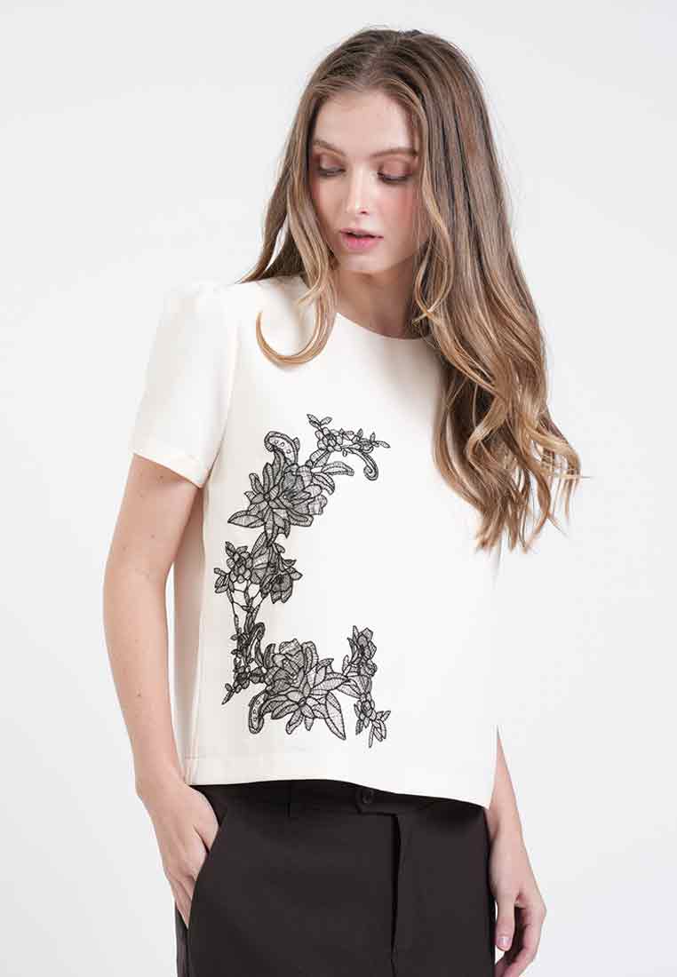 Leny Floral Embroidered Blouse
