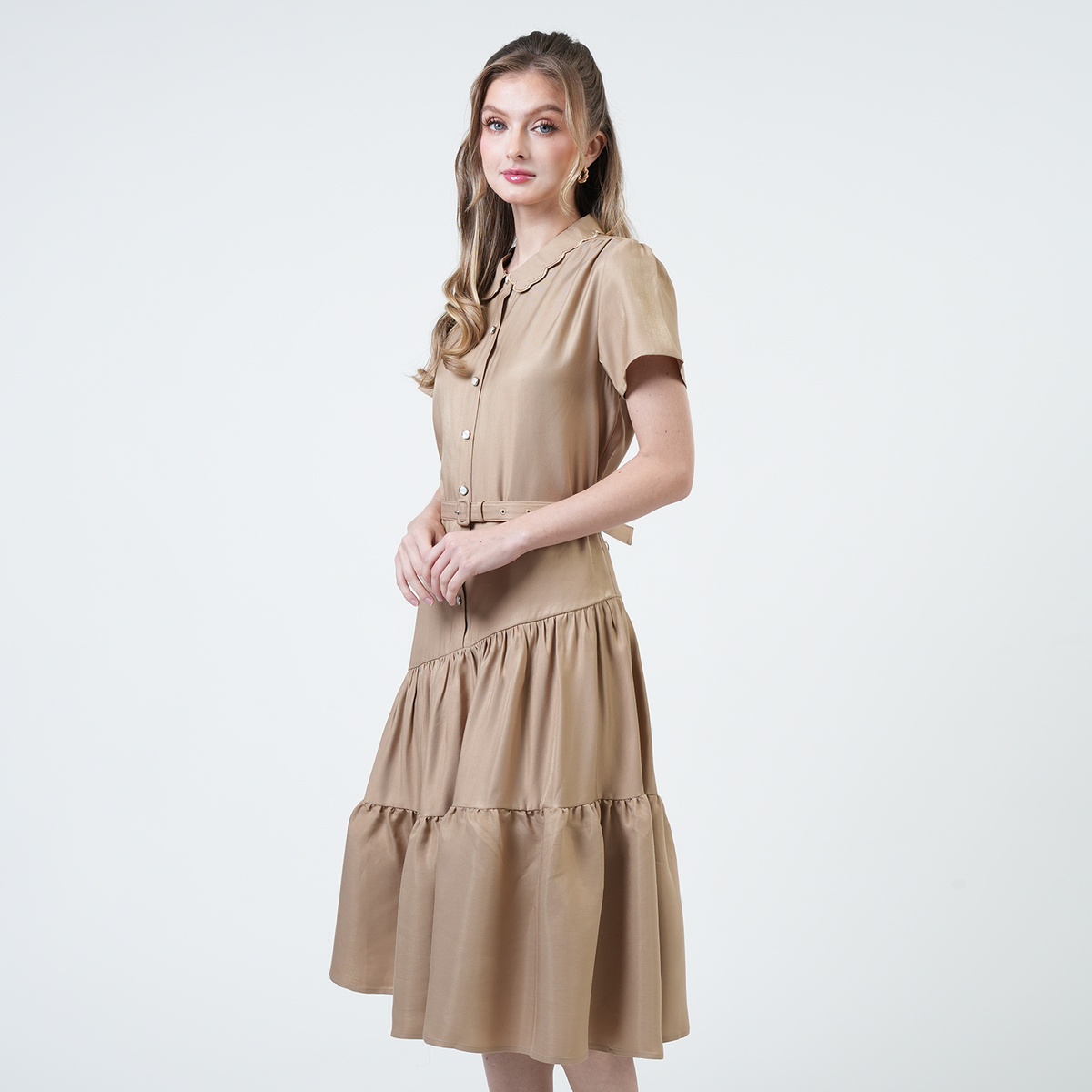 Aztrid Scallop Collar Tiered Midi Dress