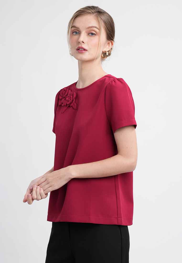 Andie Short Sleeve Floral Appliqué Top