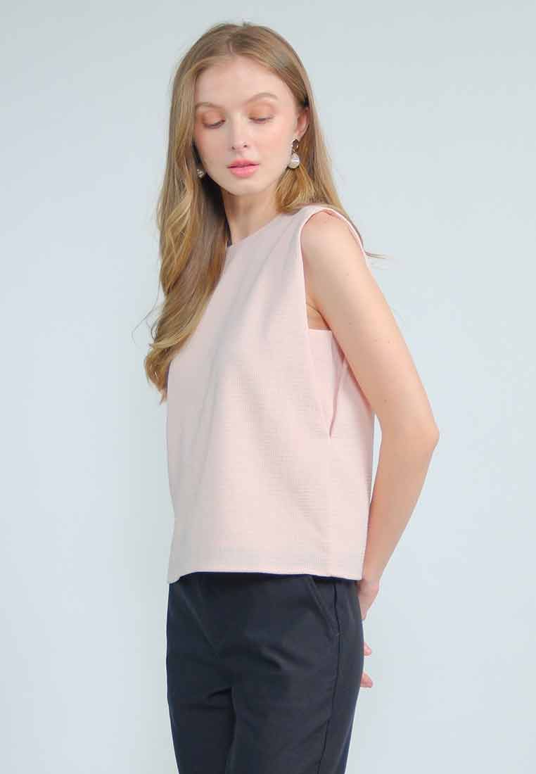 Veranice Sleeveless Tweed Top with Round Neckline