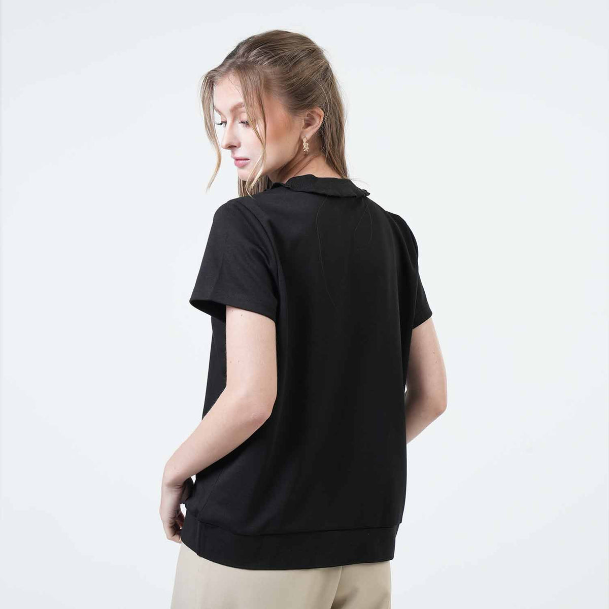 Gwenneth Petal-Edge Collared Knit Top