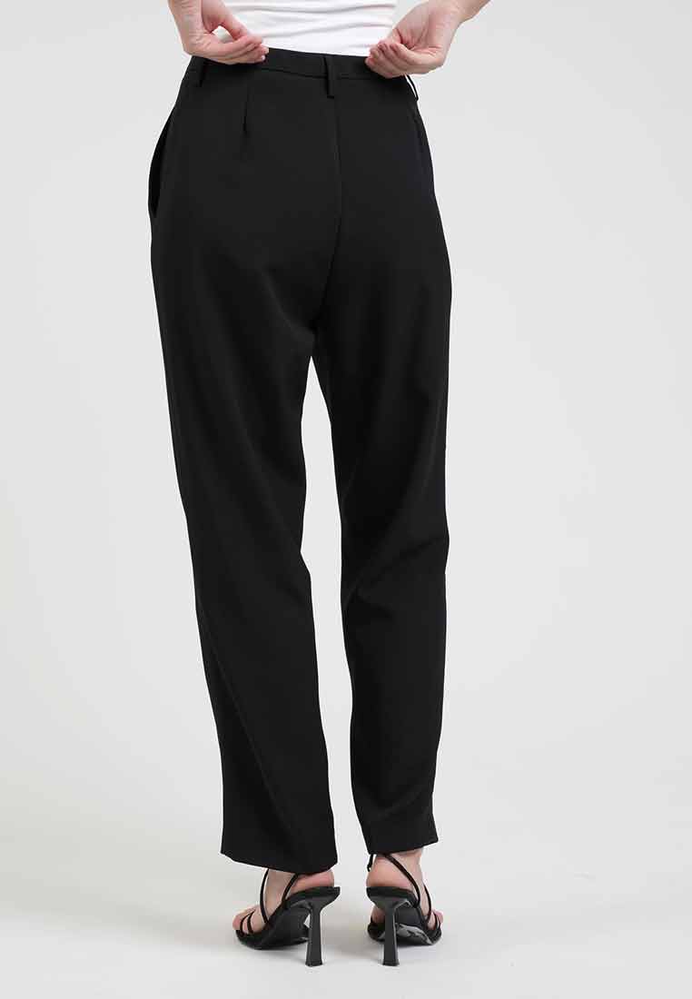 Florence Tapered Slim-Fit Pants