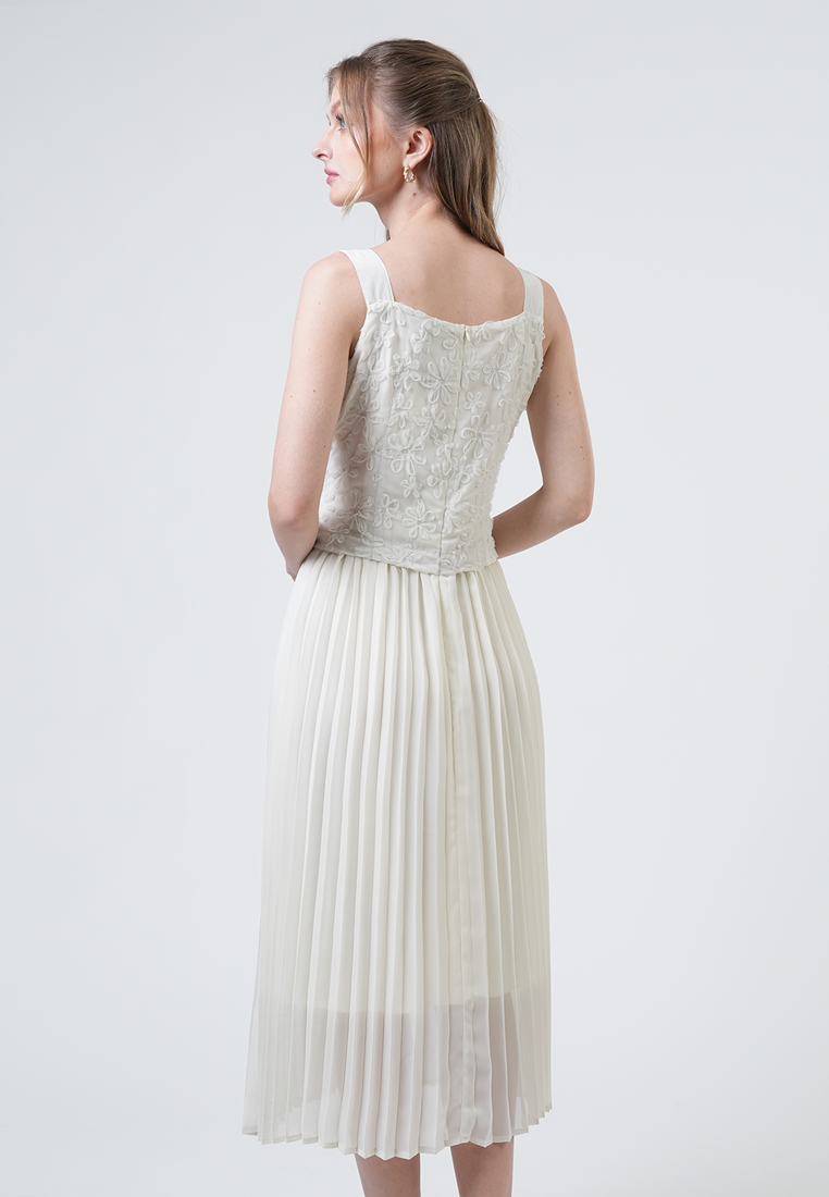 Daphne Lace Bodice Pleated Midi Dress