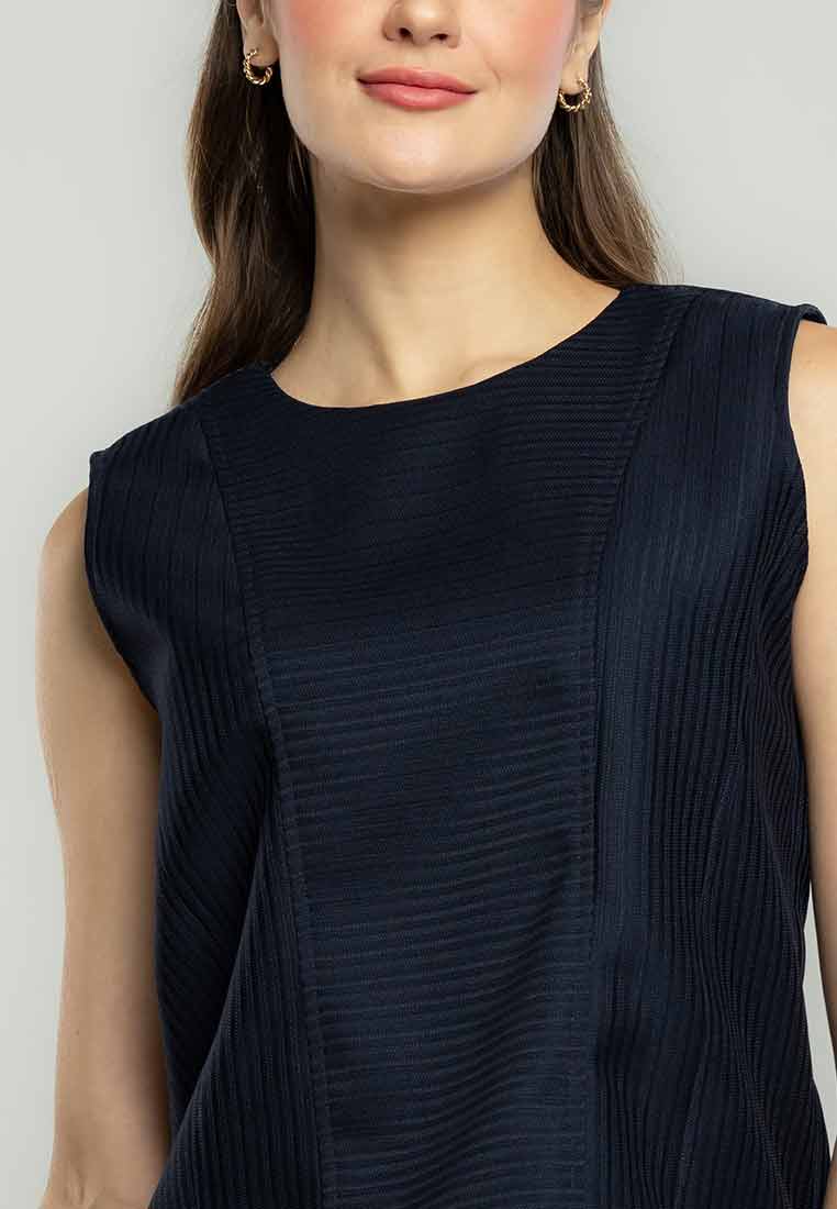 Whitney Textured Sleeveless Top