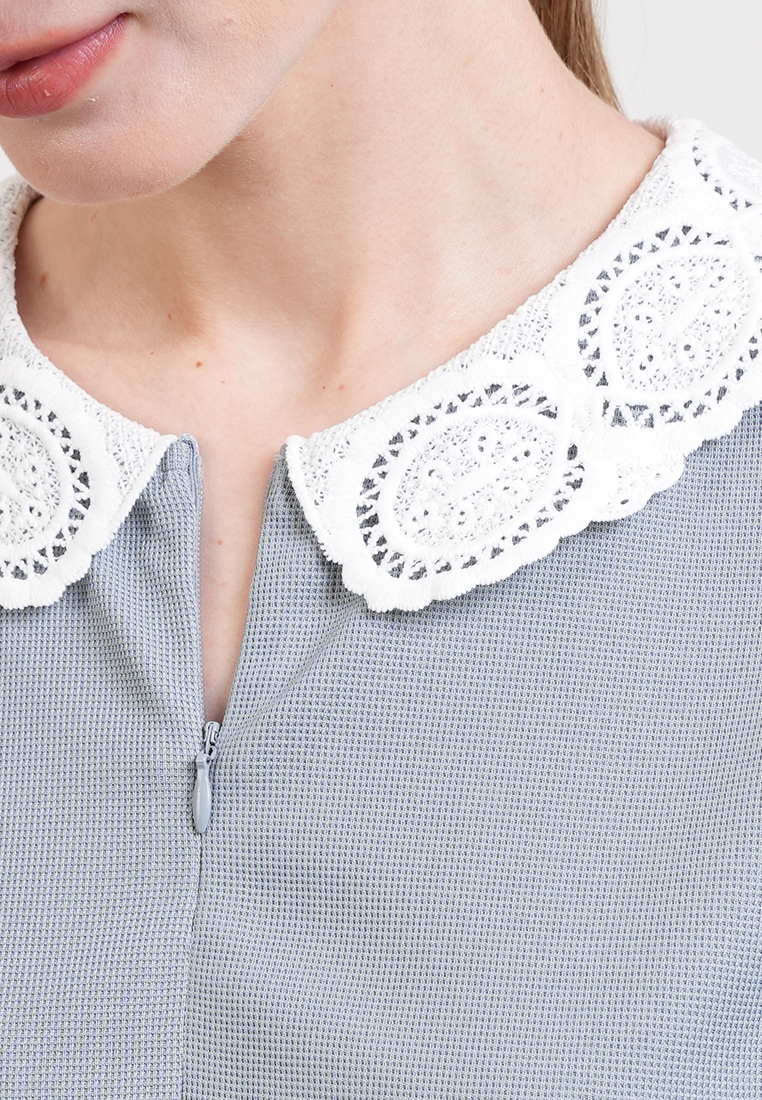 Gretchen Piped Quarter-Zip Top