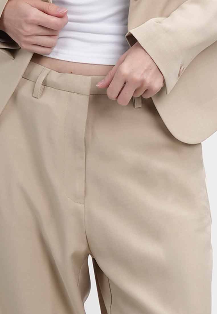 Naya Classic Wide-Leg Trousers