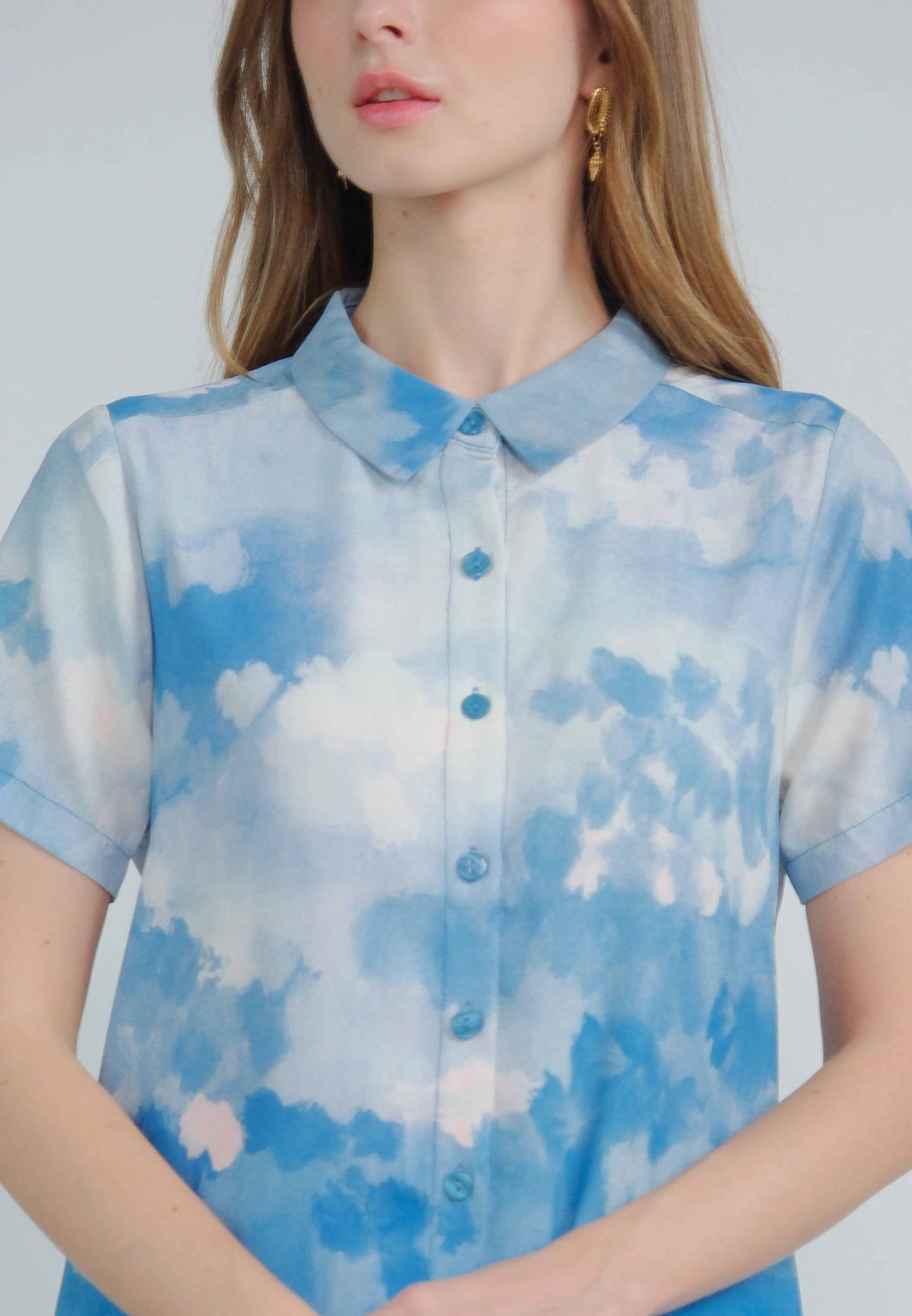 Nyari Collared Button-down Shift Dress in Abstract Nature Print