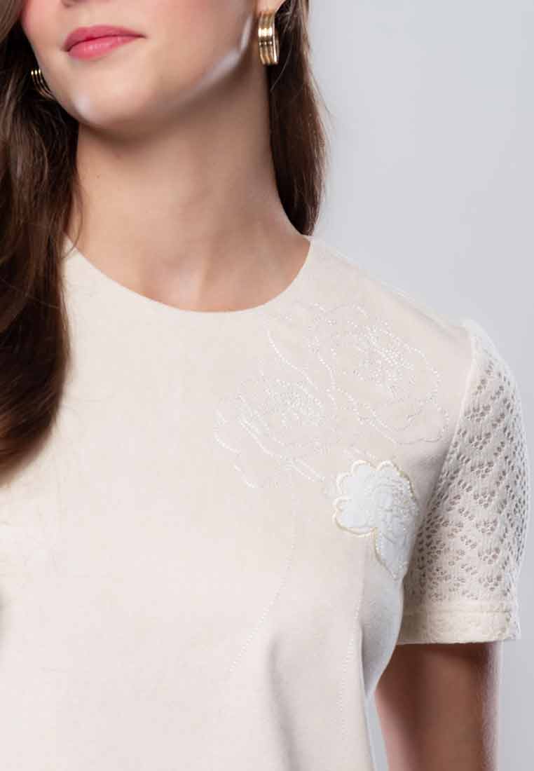 Cirelle Knitted Top with Floral Embroidery