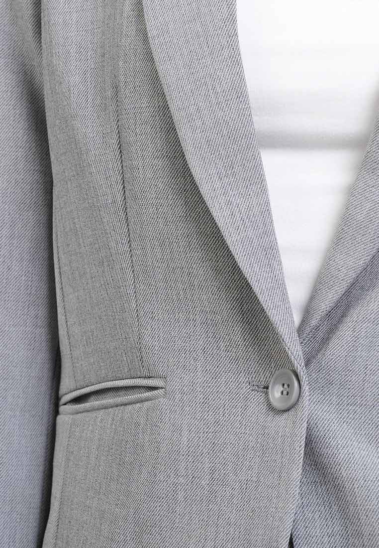 Frances Notched Lapel Button Blazer