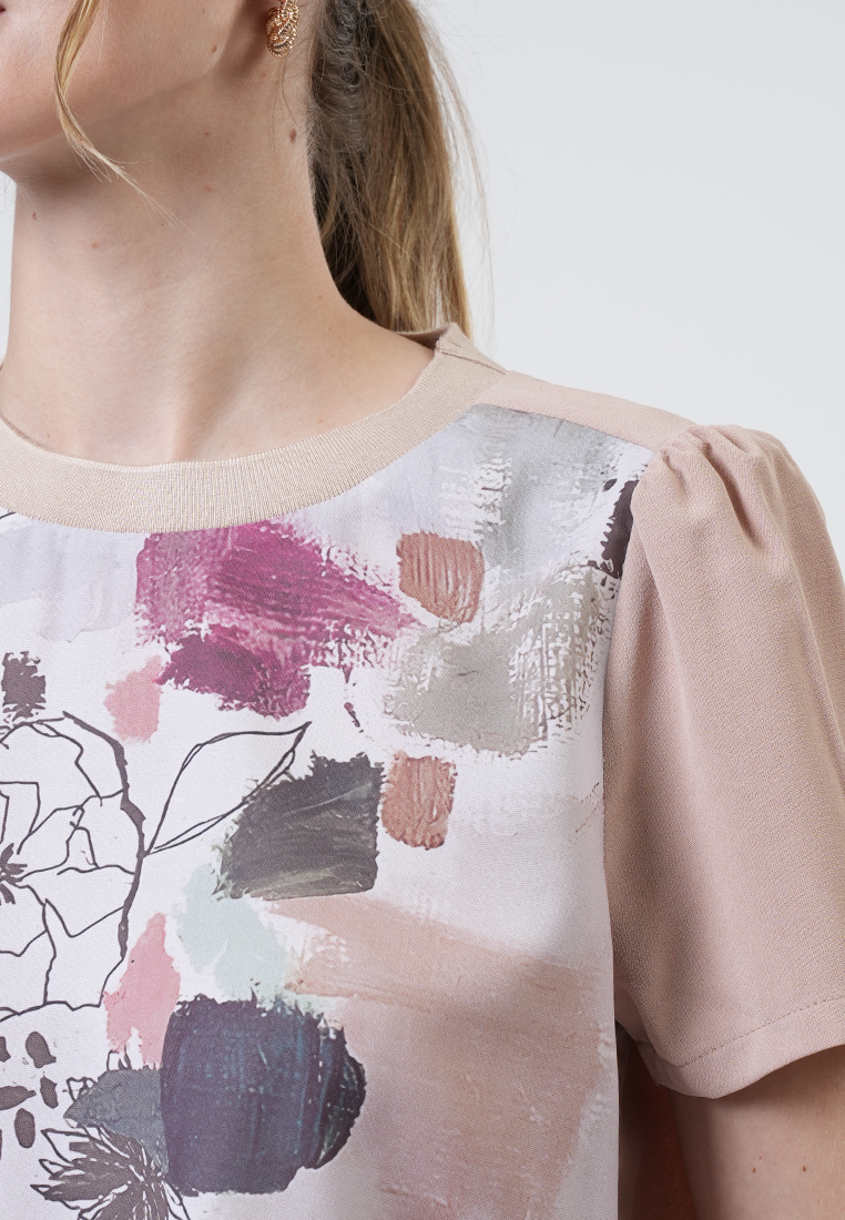 Miranda Vibrant Painterly Bloom Top
