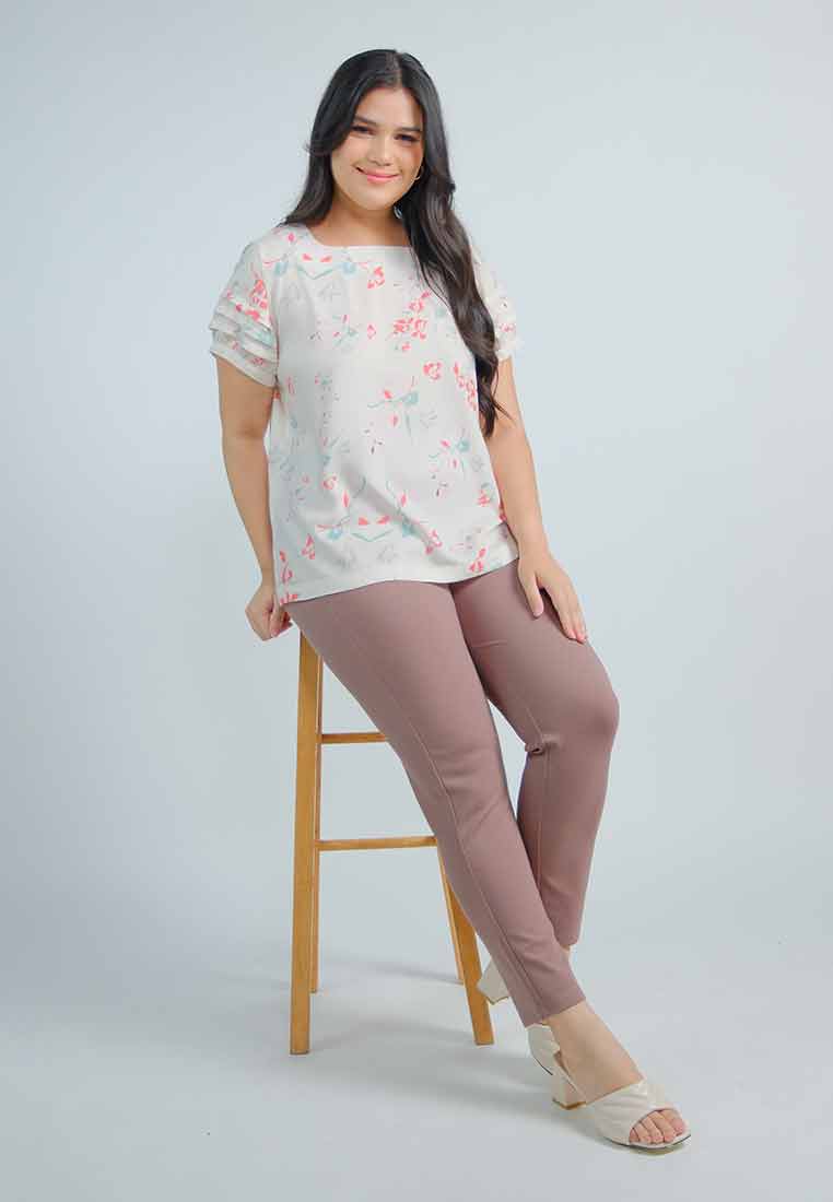 Milly Plus Size Maisie Floral Top with Pleated Sleeves