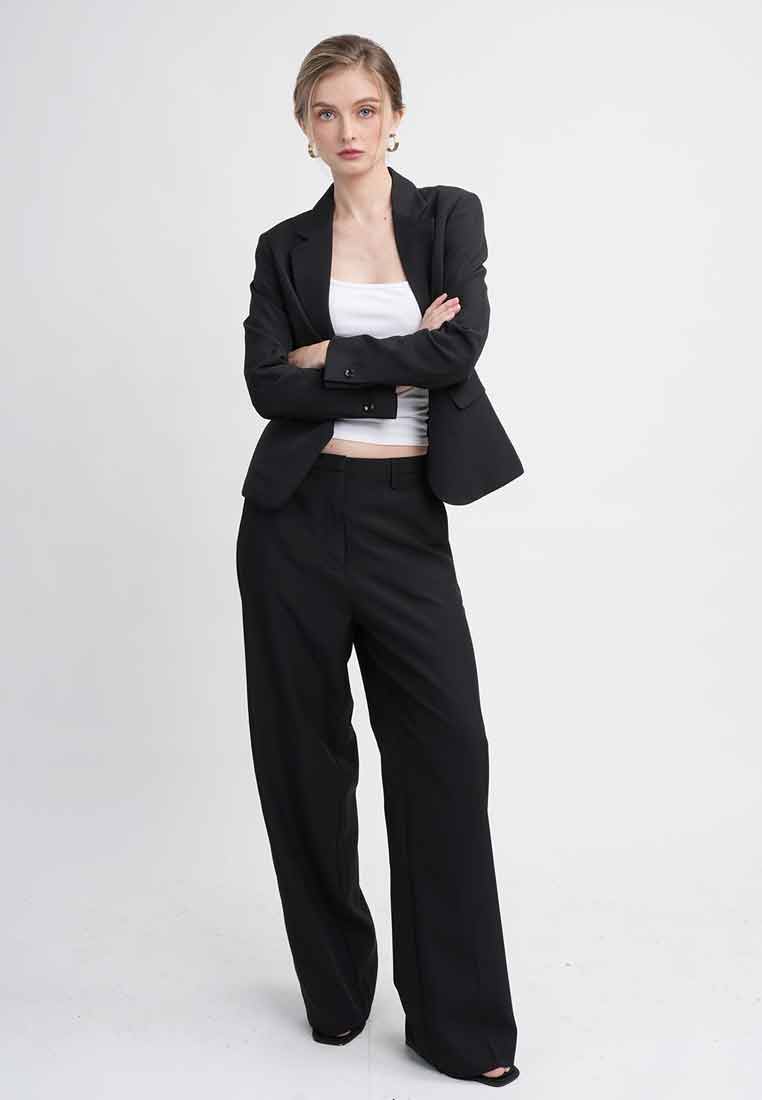 Eirene One-Button Workwear Blazer with Curved Hem