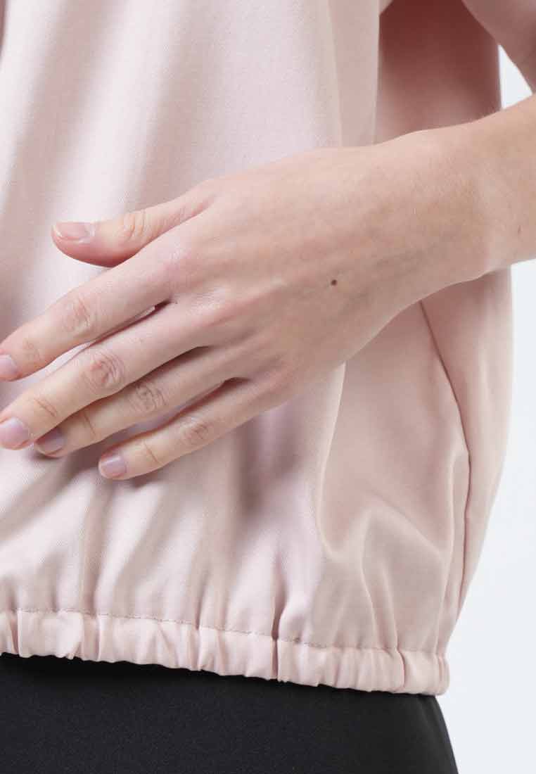 Kinsley Elastic Hem Utility Top